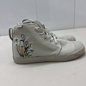 Bangs Shoes Women’s Size 7.5 Gray London Fog Floral High Top Embroidered